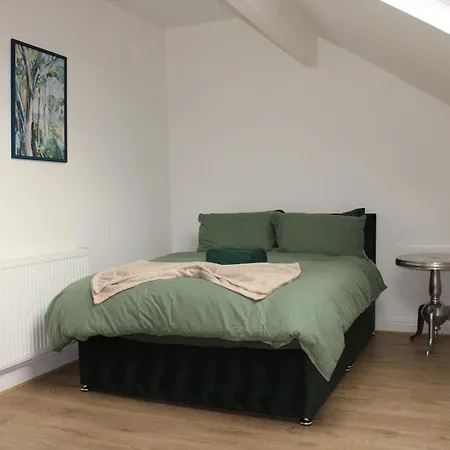 Сasa de vacaciones Trade Crew House - 4br Sleeps 11, M606 Access *